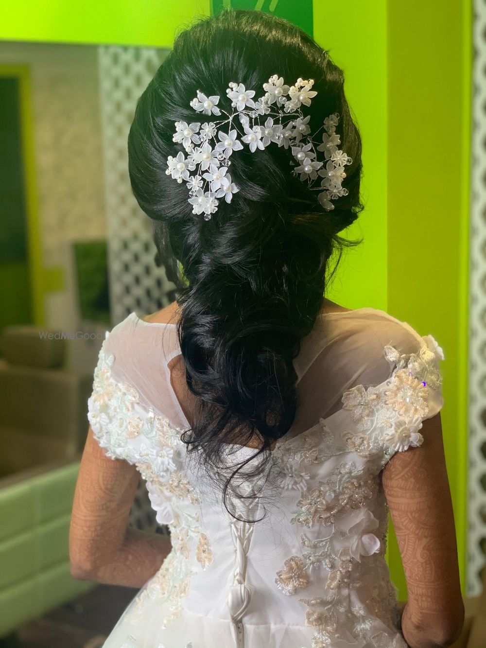 Harmeet Ghuman Makeup & Hairstylist
