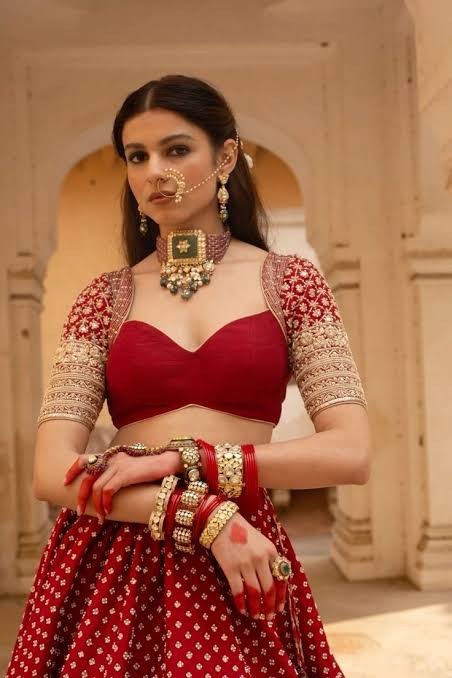 37 Makeup by Lavanya