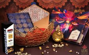 Invites & Gifts