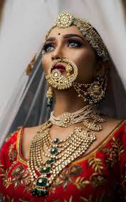 Jewelllery & Accessories