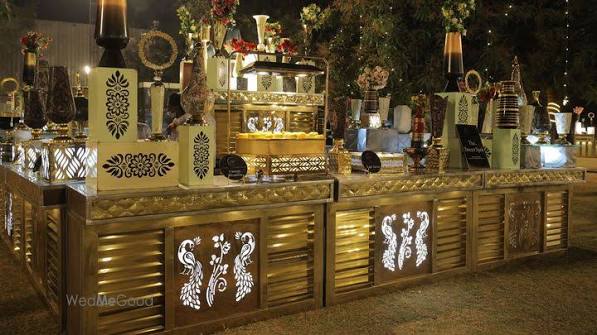 UVI - Luxury Catering & Decor